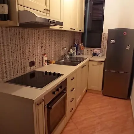 Cozy 1-bedroom Unit In Tirana